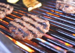 For easy homemade bratwurst, lose the link- make it a brat burger!