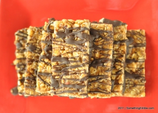 Chewy Peanut Butter Chocolate Granola Bars
